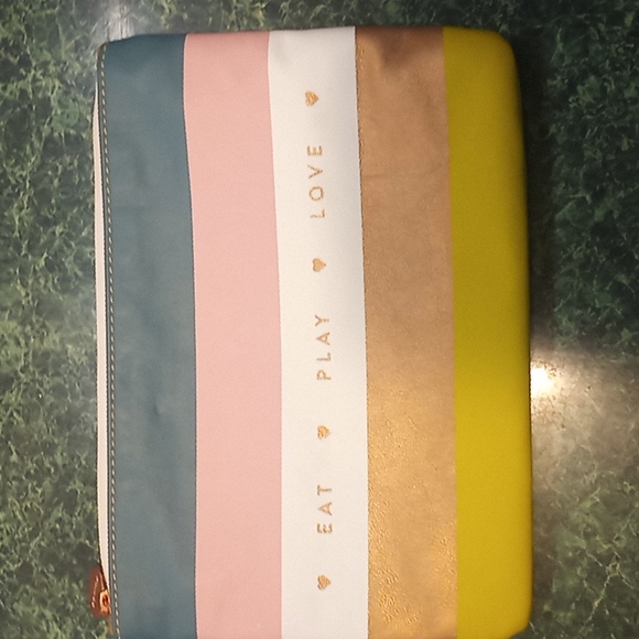 Ipsy ,Fringe ,Estee Lauder Cosmetic Bag lot - Picture 6 of 7